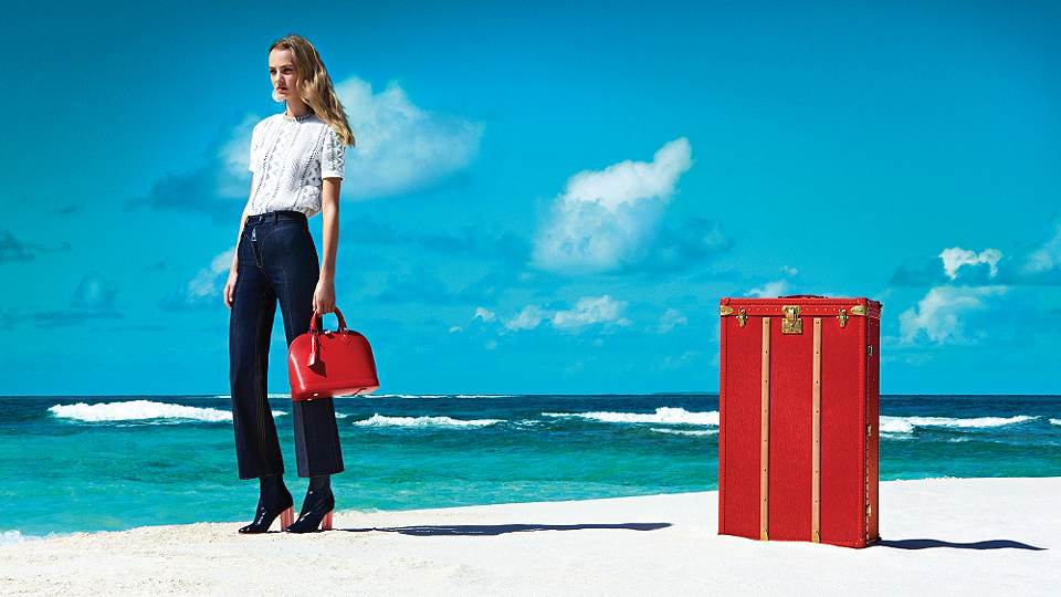 Louis-Vuitton-Spirit-of-Travel-Ad-Campaign-by-Patrick-Demarchelier
