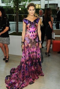 Sarah Jessica Parker, ultimate feminine style icon.  Photo Credit: Getty Images