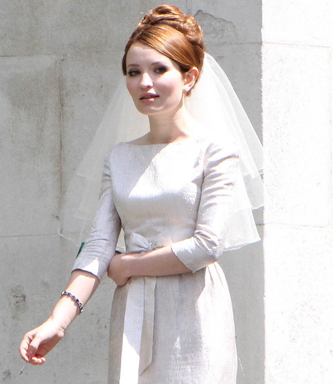 Emily Browning as Frances on their wedding day Picture by: Splash News Splash News and Pictures Los Angeles:310-821-2666 New York: 212-619-2666 London: 870-934-2666 photodesk@splashnews.com 